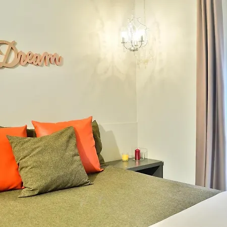 Myflats Deluxe City Center Apartamento